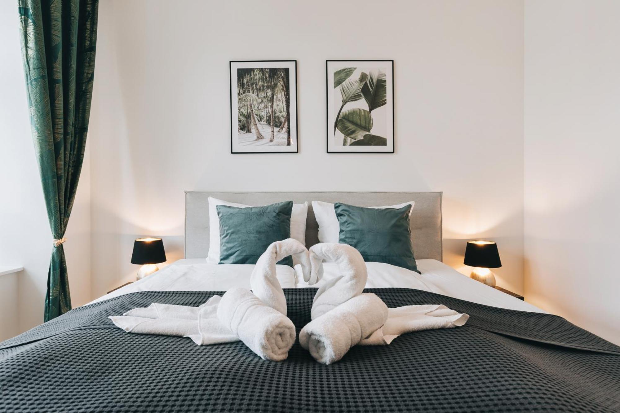 Oasis Appart - Wohnen In Dresden - Netflix - Tiefgarage - Dachterrasse Esterno foto